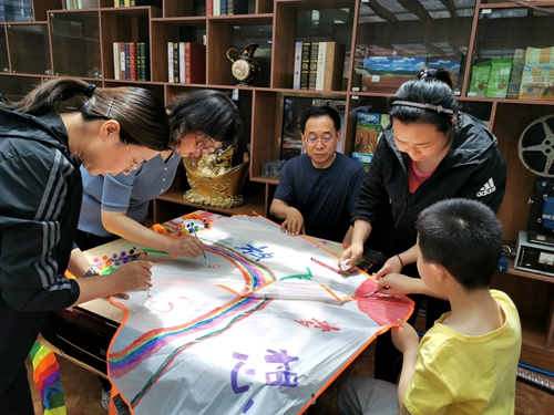 網站-作畫 (3).jpg