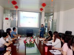 組織公司人員參加心理培訓及法律知識培訓