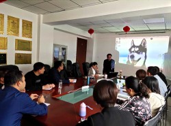 甘肅紅日組織銷售人員開展工業(yè)品銷售業(yè)務知識培訓