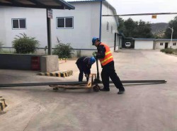 奔赴在一線的技術(shù)人員---記“自動供配料系統(tǒng)研發(fā)項目”施工現(xiàn)場