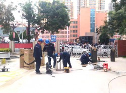 以誠信和智慧傾情鑄造高質(zhì)量工程----記“寶石花醫(yī)院門禁項目”施工現(xiàn)場