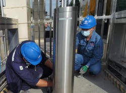 蘭州石化公司催化劑大門(mén)隱患治理項(xiàng)目施工現(xiàn)場(chǎng)